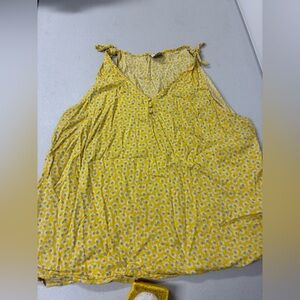 St John’s bay Yellow Floral Tie-Shoulder V-Neck Tank Top